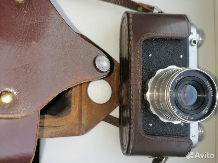 Фотоаппарат пленочный 