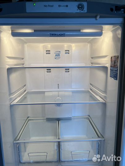 Холодильник indesit