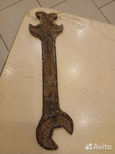 Ключ старинный