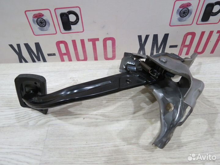 Педаль тормоза Hyundai Solaris 2