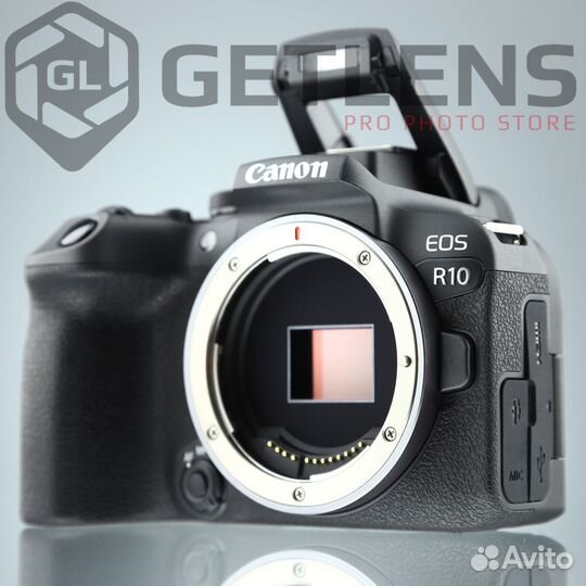 Canon EOS R10 Kit RF-S 18-45mm IS STM +Adapter