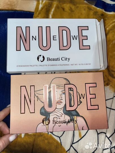 Тени для век