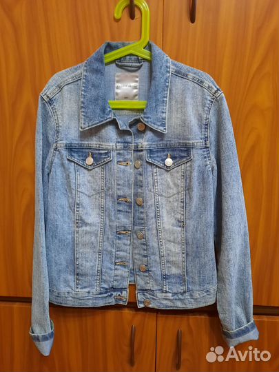 Куртка джинсовая