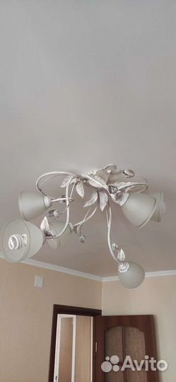 Люстра потолочная бу