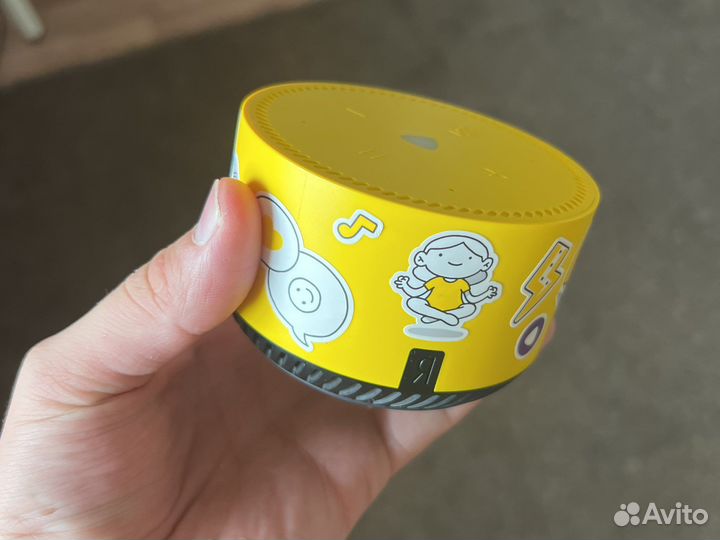 Умная колонка Яндекс Станция Лайт с Алисой