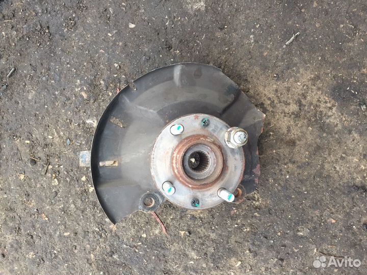 Кулак левый Солярис Рио Solaris Rio 2011-2017