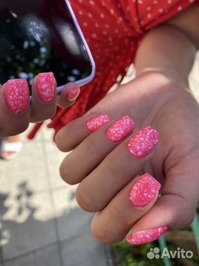 Маникюр педикюр