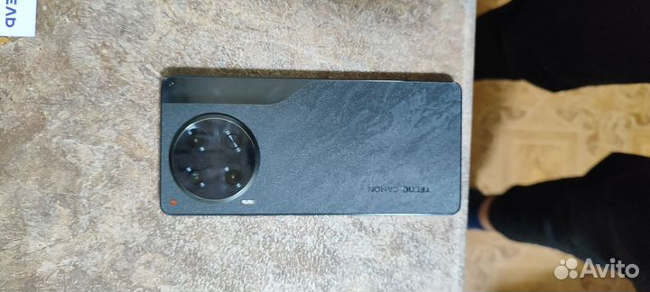 Tecno Camon 30, 8/256 ГБ