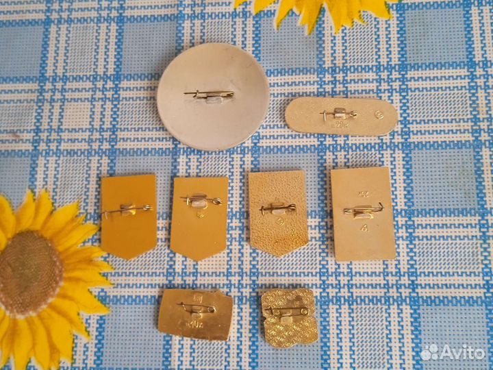 Значки советские