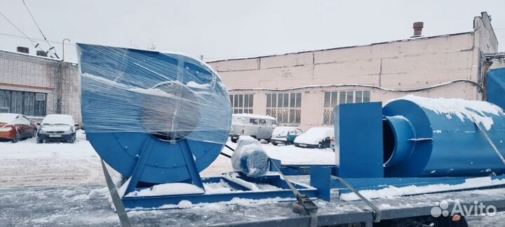 Циклон с бункером вентилятор