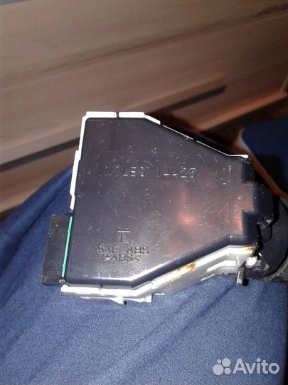 Новый переключатель подрулевой Nissan