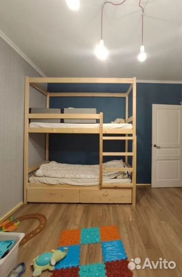Двухъярусная кровать для хостела