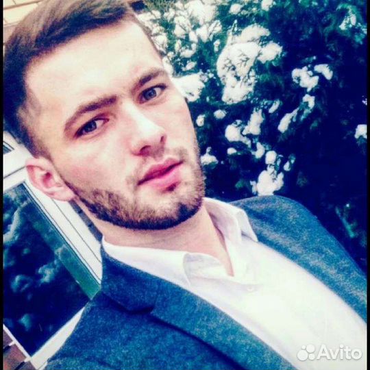 Бармен официант бариста