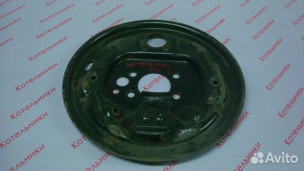 Nissan 44030-3J410 опорный диск левый