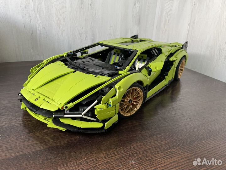 Lego technic 42115 Lamborghini sian