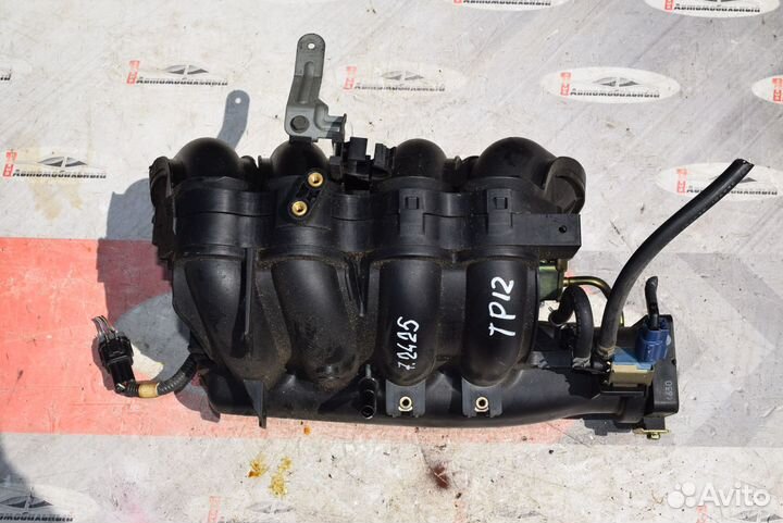 Впускной коллектор c Nissan Wingroad WRY11 QR20DE