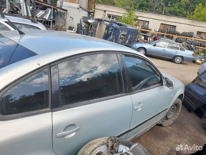 Автомобиль на запчасти Фольцваген Пассат Б5