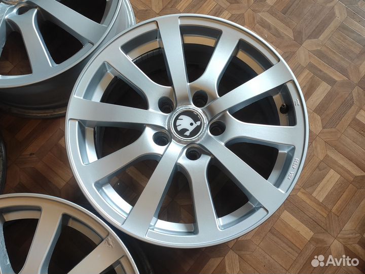 Немецкие диски Platin r16 комплект