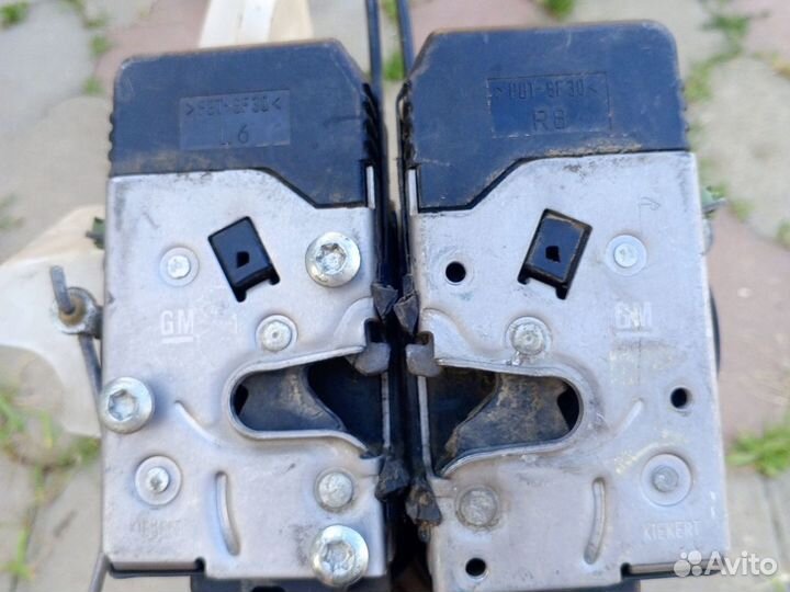 Замок двери Opel Astra G 1998-2009