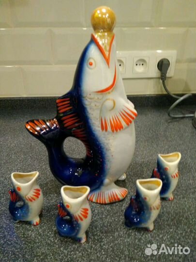 Штоф с рюмками 