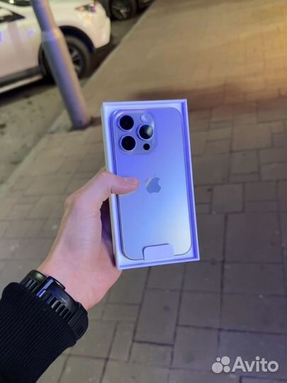 iPhone 15 Pro, 256 ГБ