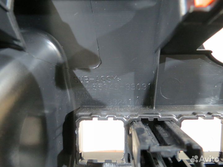 Накладка торпедо Toyota Camry 70