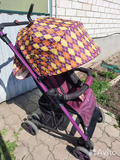 Прогулочная коляска