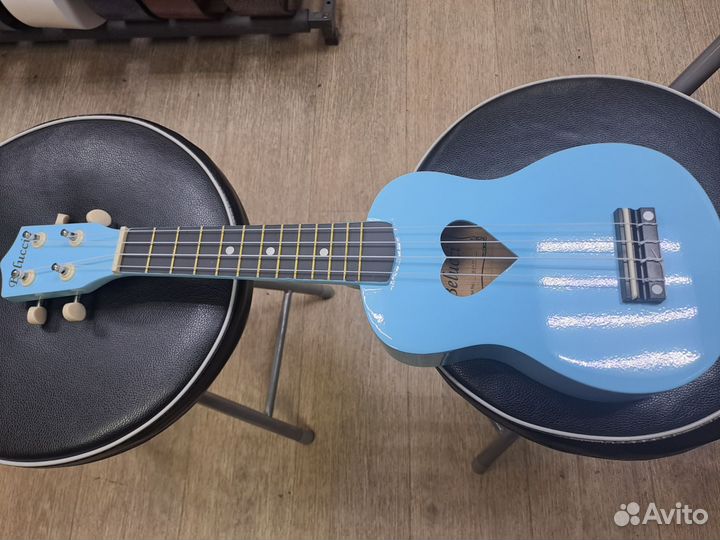 Укулеле небесная с сердечком