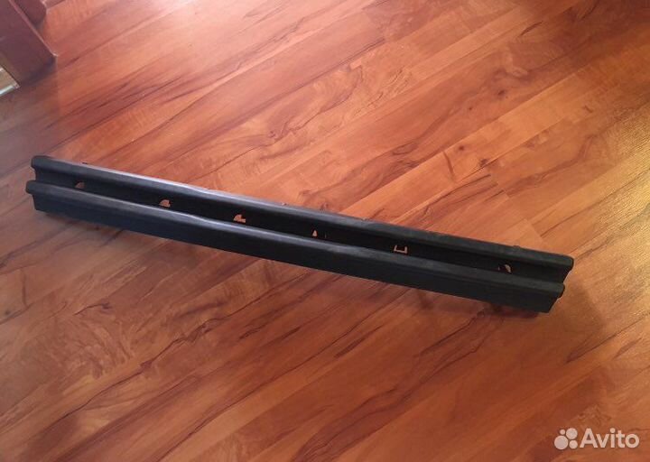 Накладка на передний бампер