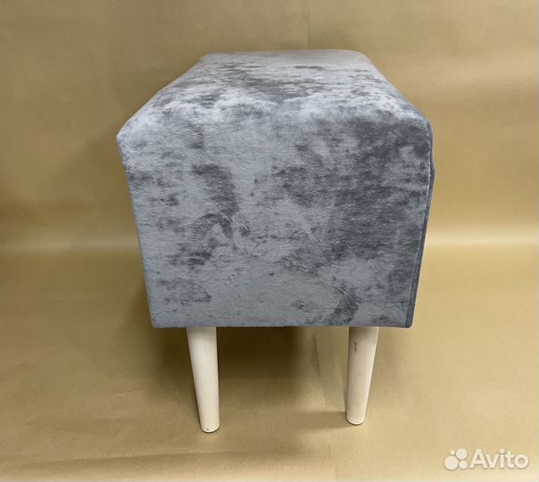 Банкетка в прихожую 60 см