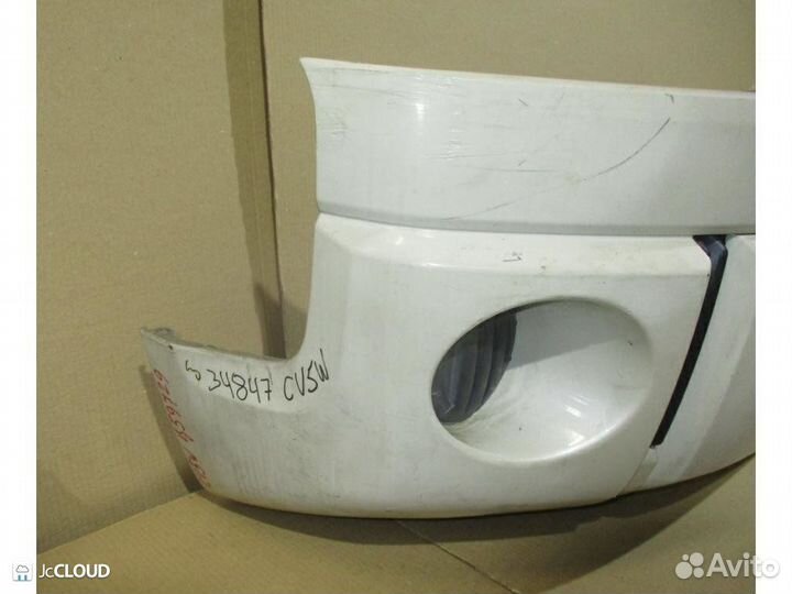 Бампер на mitsubishi delica CV5W 4B12