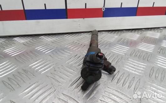 Форсунка дизельная toyota corolla E12 (5BL12AL02)