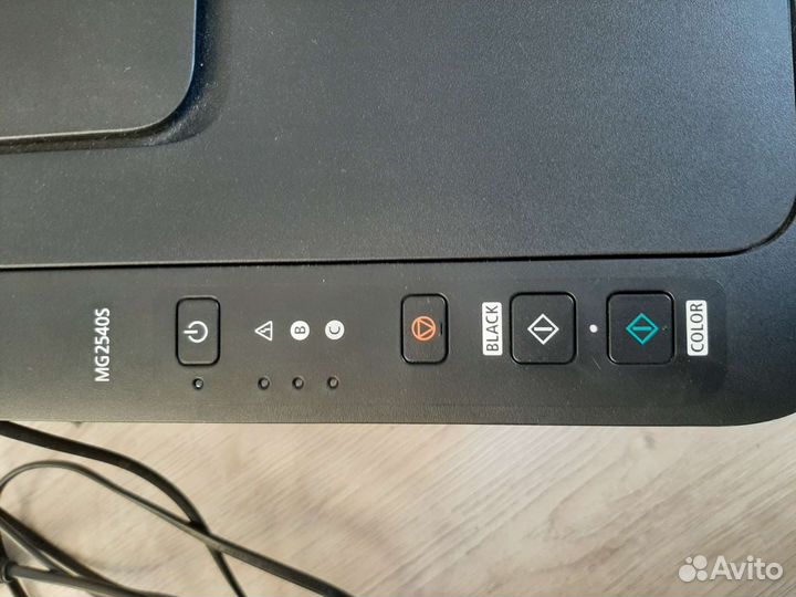 Цветной струйный принтер