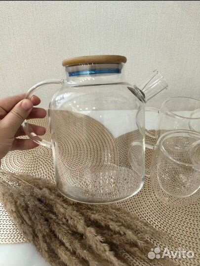 Подарочный набор чайник заварочный и кружки