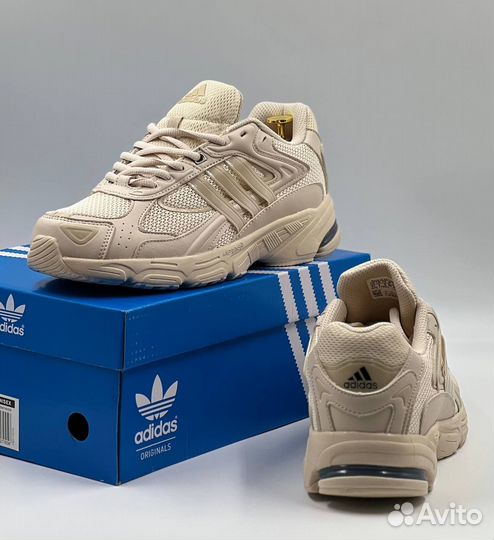 Кроссовки Adidas Response