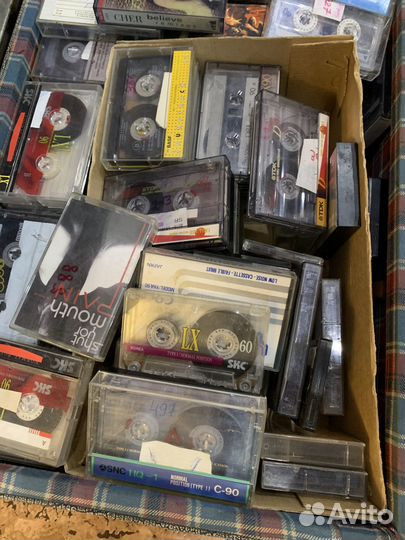Аудиокассеты японские