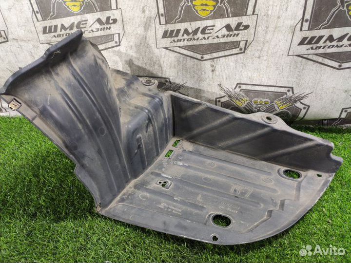 Подкрылок задний левый Honda Fit Shuttle