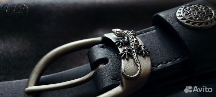 Чёрный кожаный ремень с Драконом