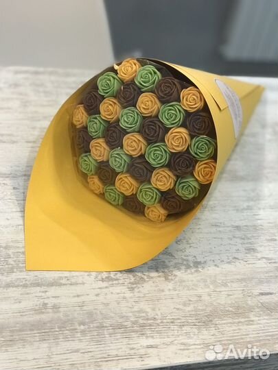 Букеты из шоколадных роз цветов для учителей