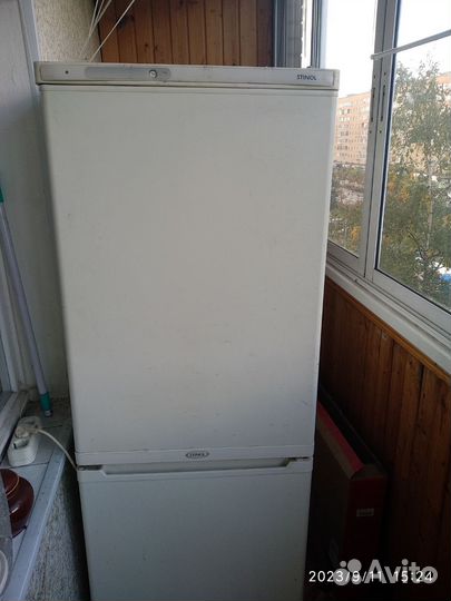 Холодильник бу Stinol 101L