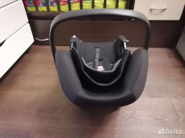 Автомобильная люлька от +0 до 1 года