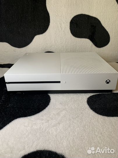 Xbox One S 1tb