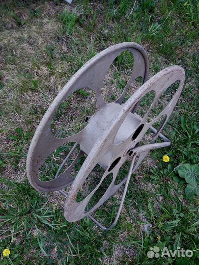 Барабан для кабеля или шланга металлический