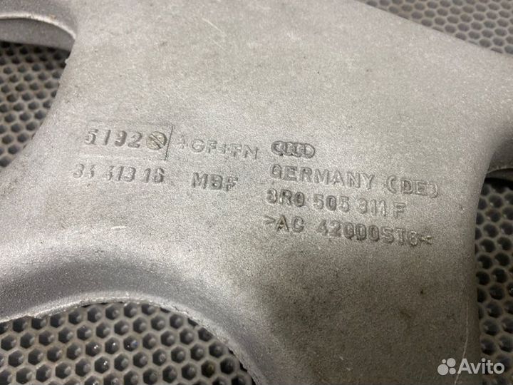 Рычаг подвески нижний задний левый Porsche Macan