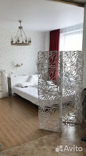 Ширма резная