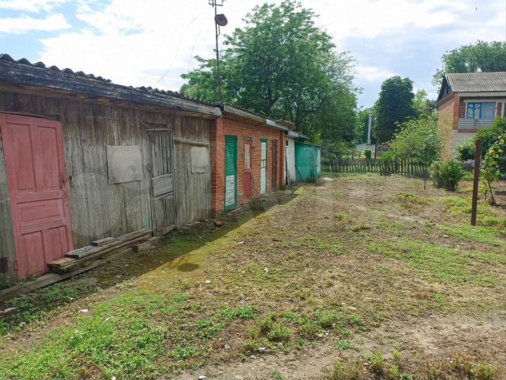 4-к. квартира, 71 м², 2/2 эт.