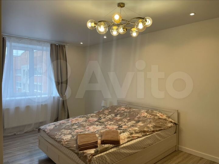 2-к. квартира, 62 м², 9/10 эт.