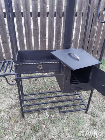 Мангал с крышей и печкой под казан