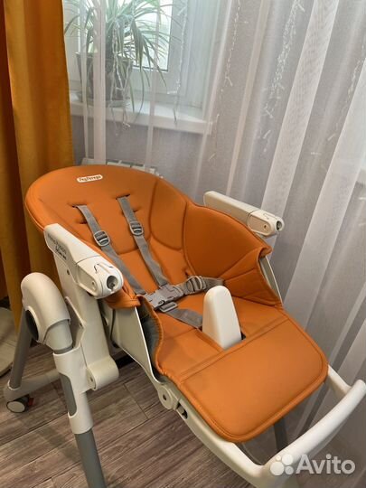 Детский стульчик для кормления peg perego