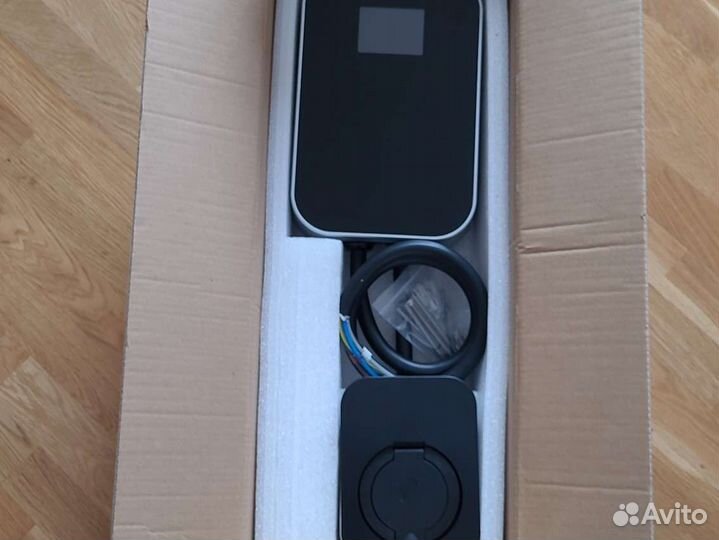 Зарядное устройство для электромобиля